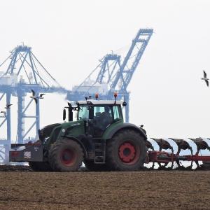Ploughing2